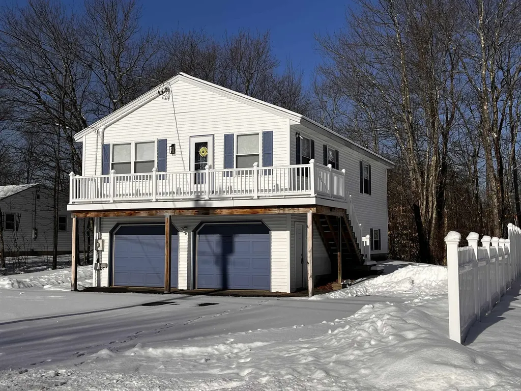 125 Sunset Drive Belmont NH 03220
