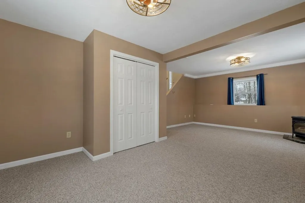 125 Sunset Drive Belmont NH 03220