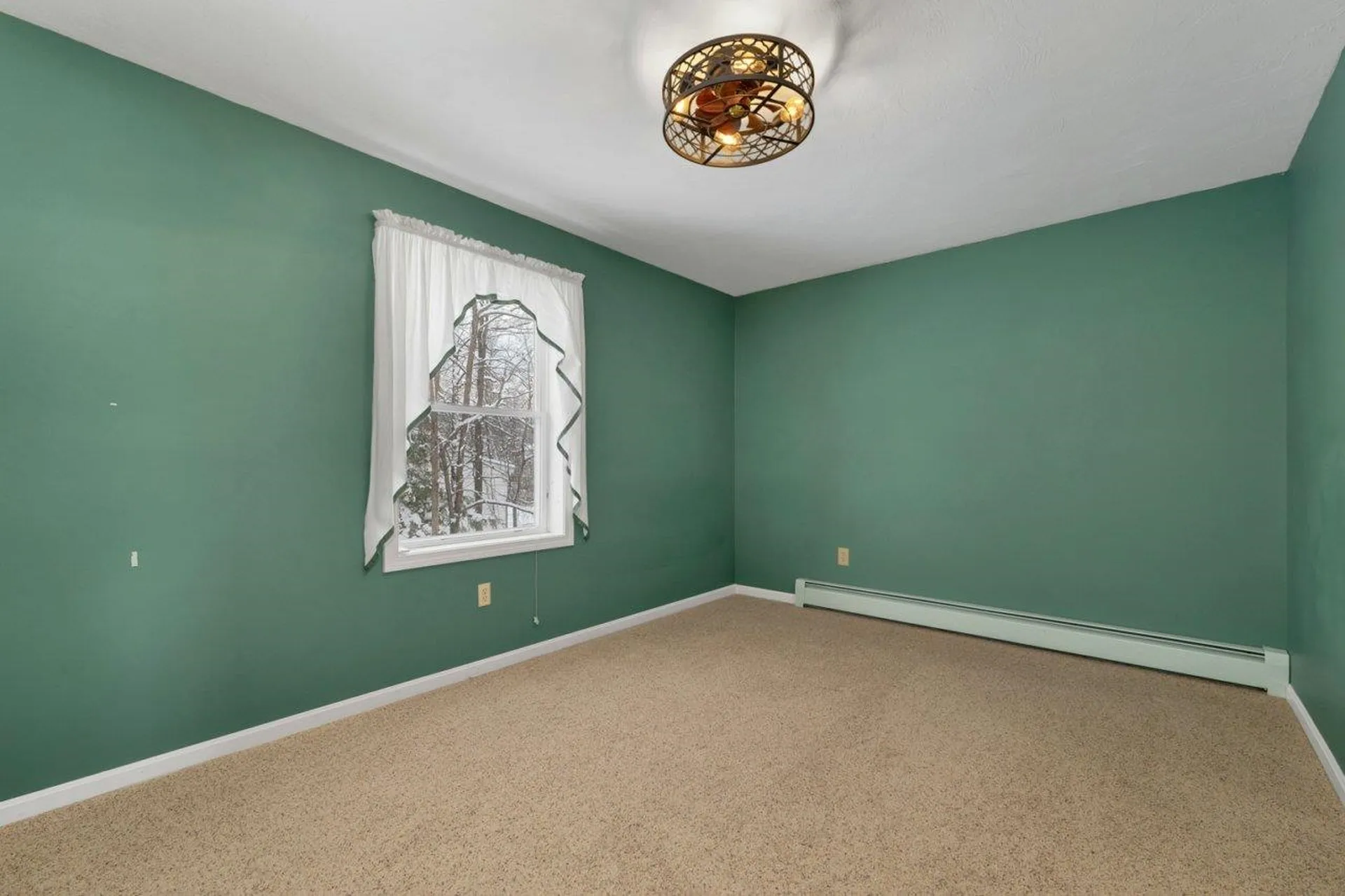 125 Sunset Drive Belmont NH 03220