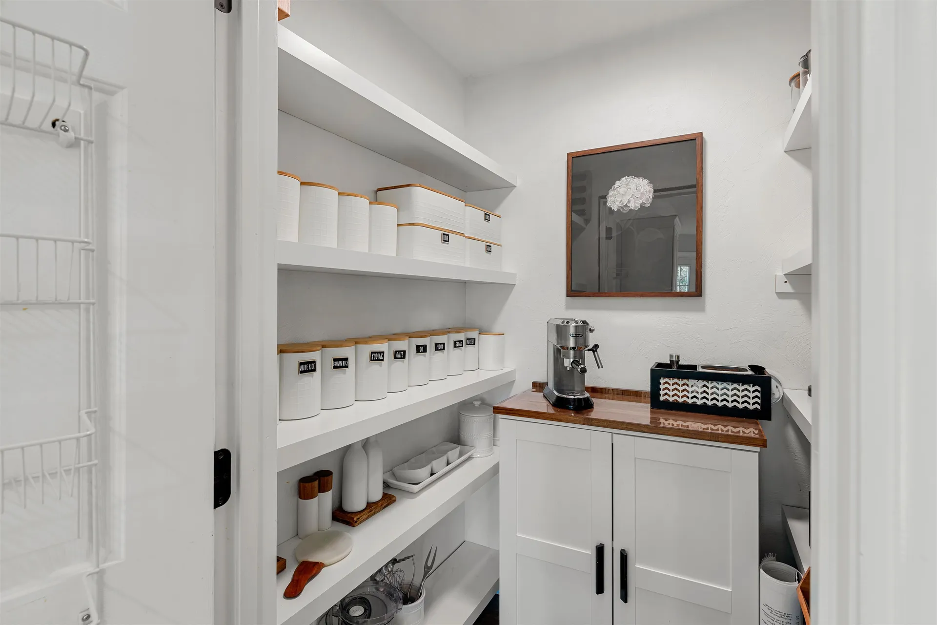 8B Louis Drive Brookline NH 03033