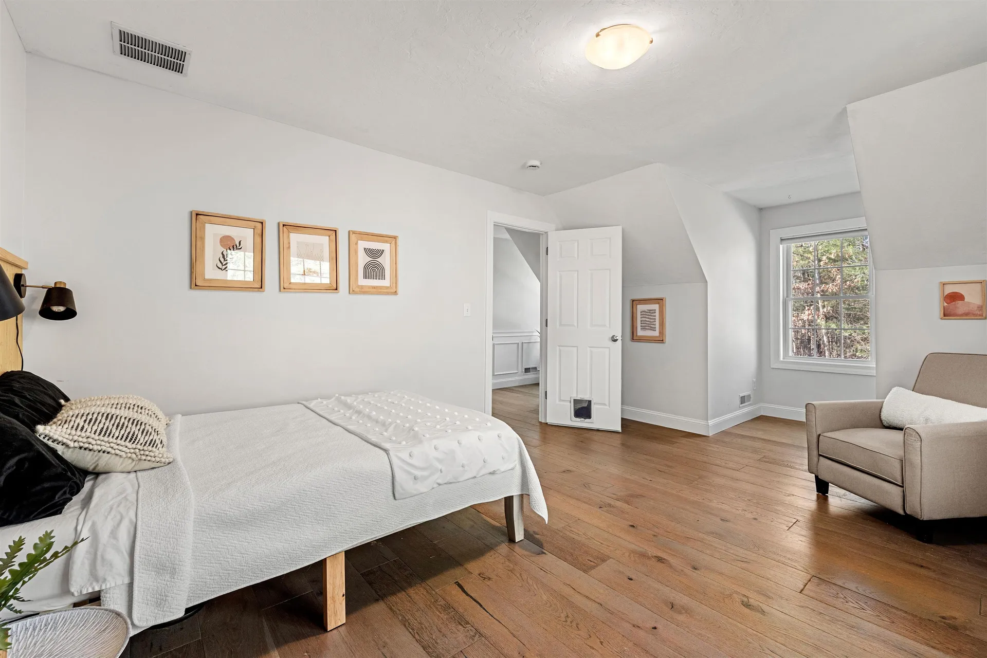 8B Louis Drive Brookline NH 03033