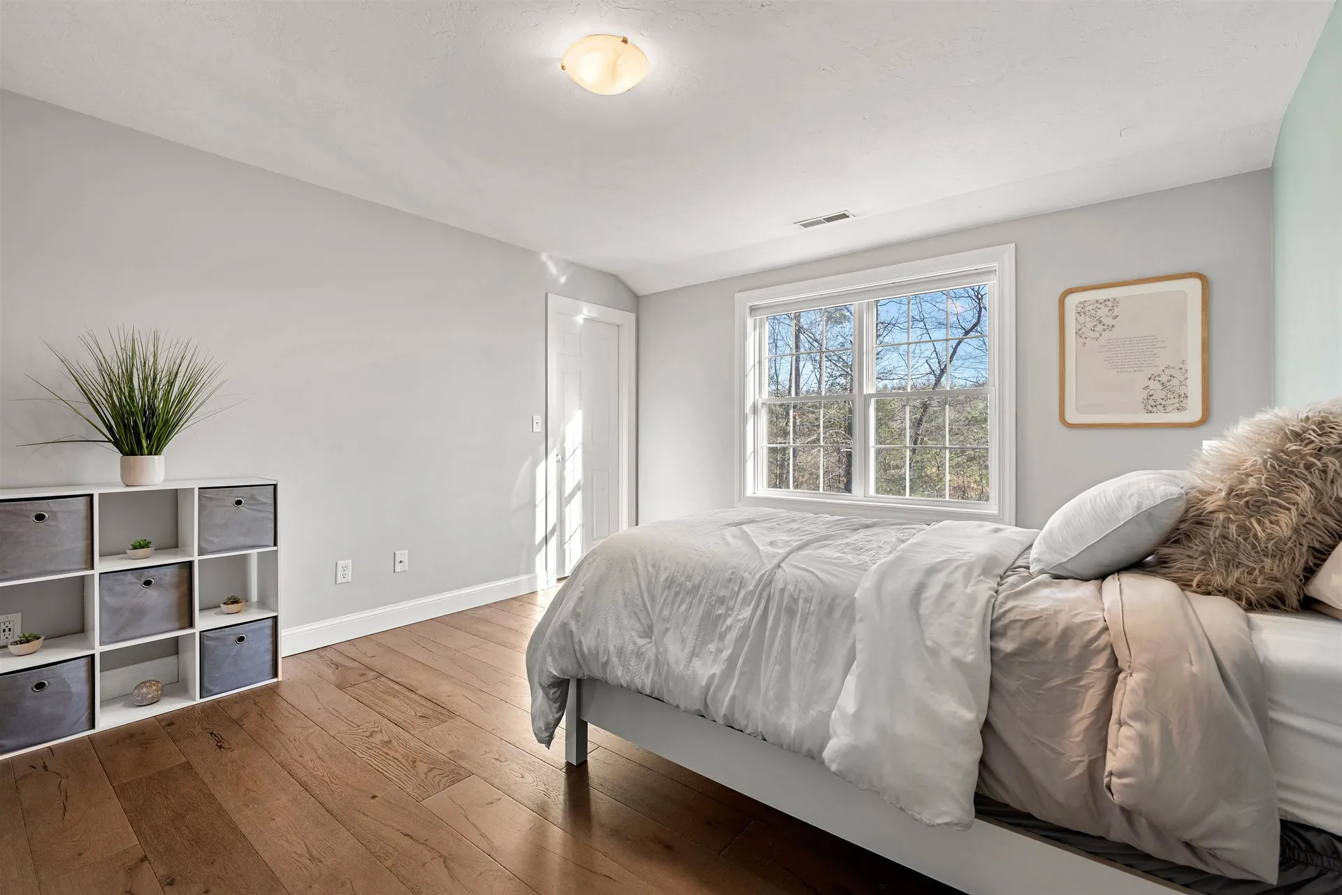 8B Louis Drive Brookline NH 03033