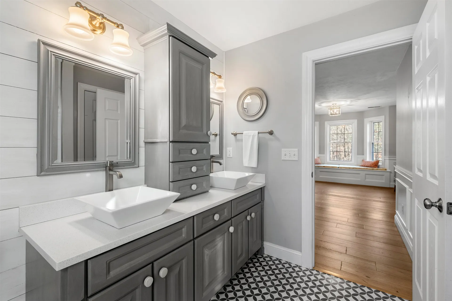 8B Louis Drive Brookline NH 03033