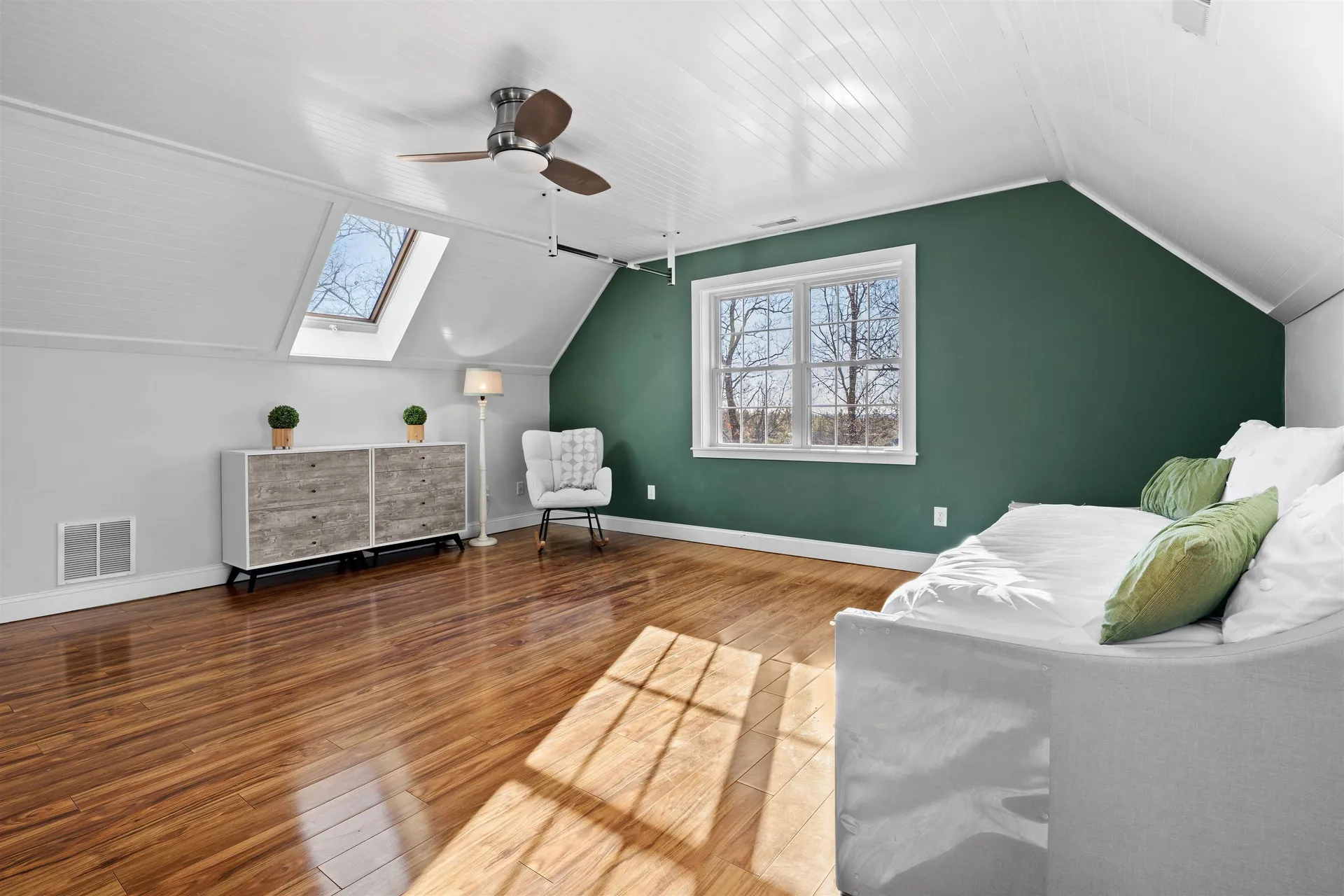 8B Louis Drive Brookline NH 03033