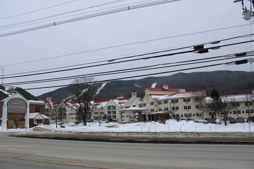 13 Maple Street Lincoln NH 03251