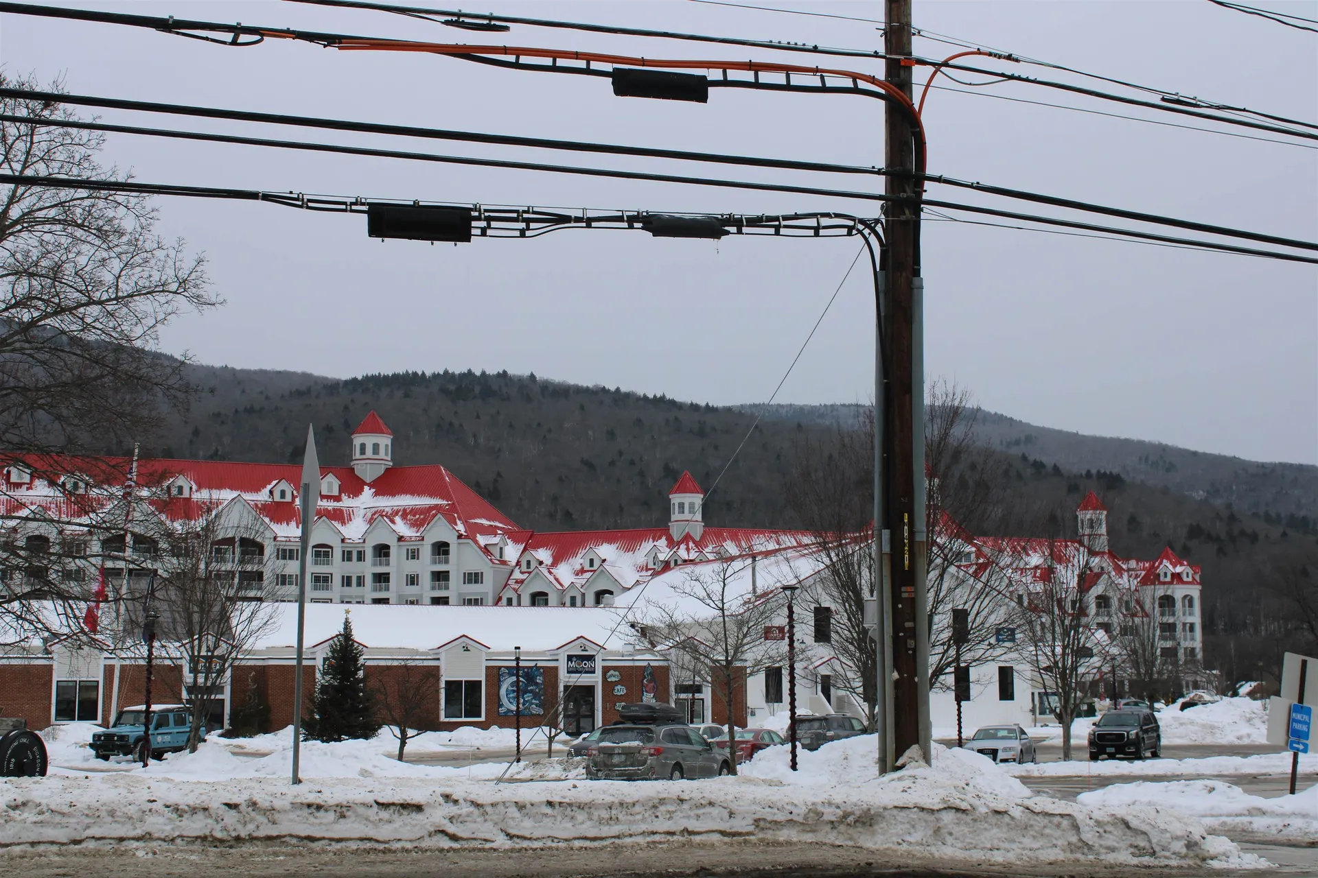 13 Maple Street Lincoln NH 03251