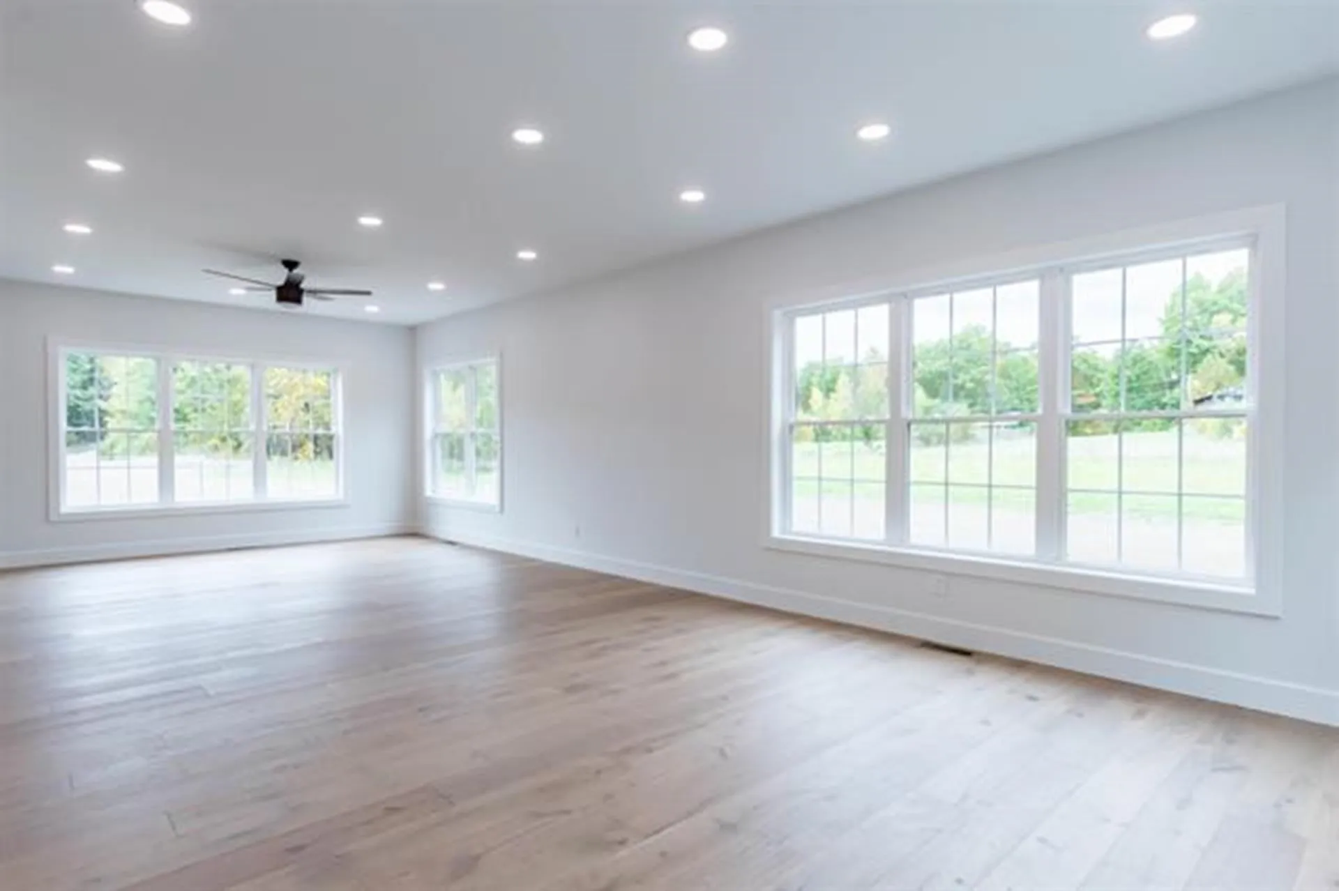 77 White Rock Hill Road Bow NH 03304