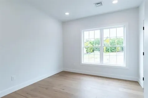 77 White Rock Hill Road Bow NH 03304