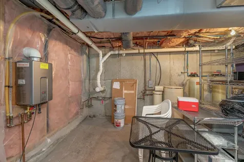 71 Green Meadow Lane Bedford NH 03110