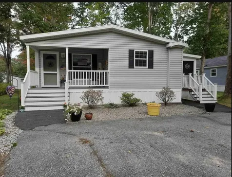 14 Cheryl Drive Concord NH 03303