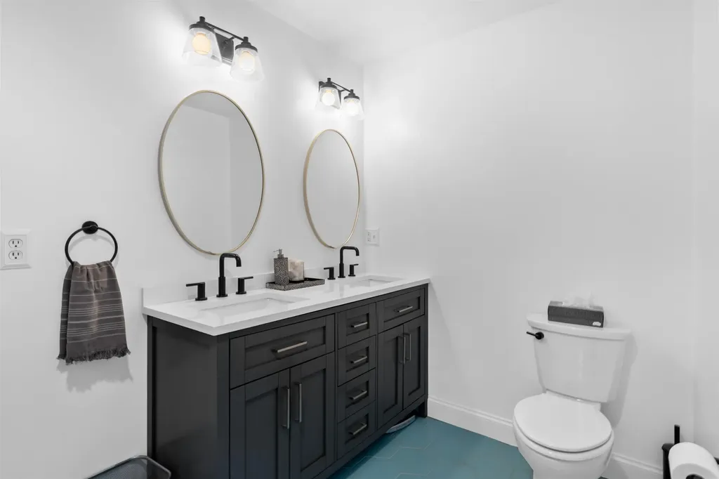 14 Hilton Drive Newmarket NH 03857