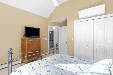 14 Hilton Drive Newmarket NH 03857