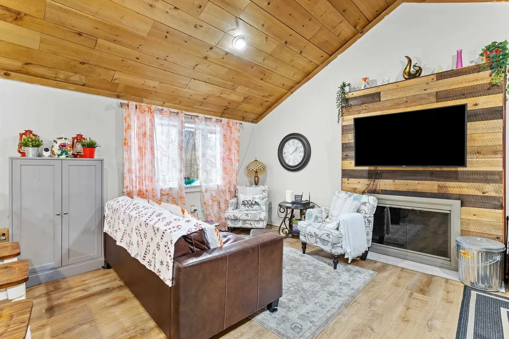 155 Gillis Hill Road Bennington NH 03442