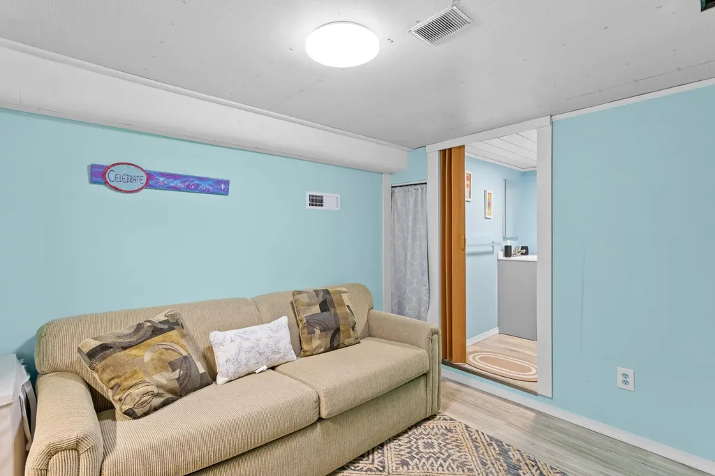 155 Gillis Hill Road Bennington NH 03442