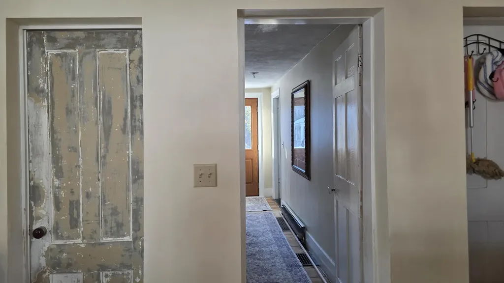 86 Raymond Road Chester NH 03036