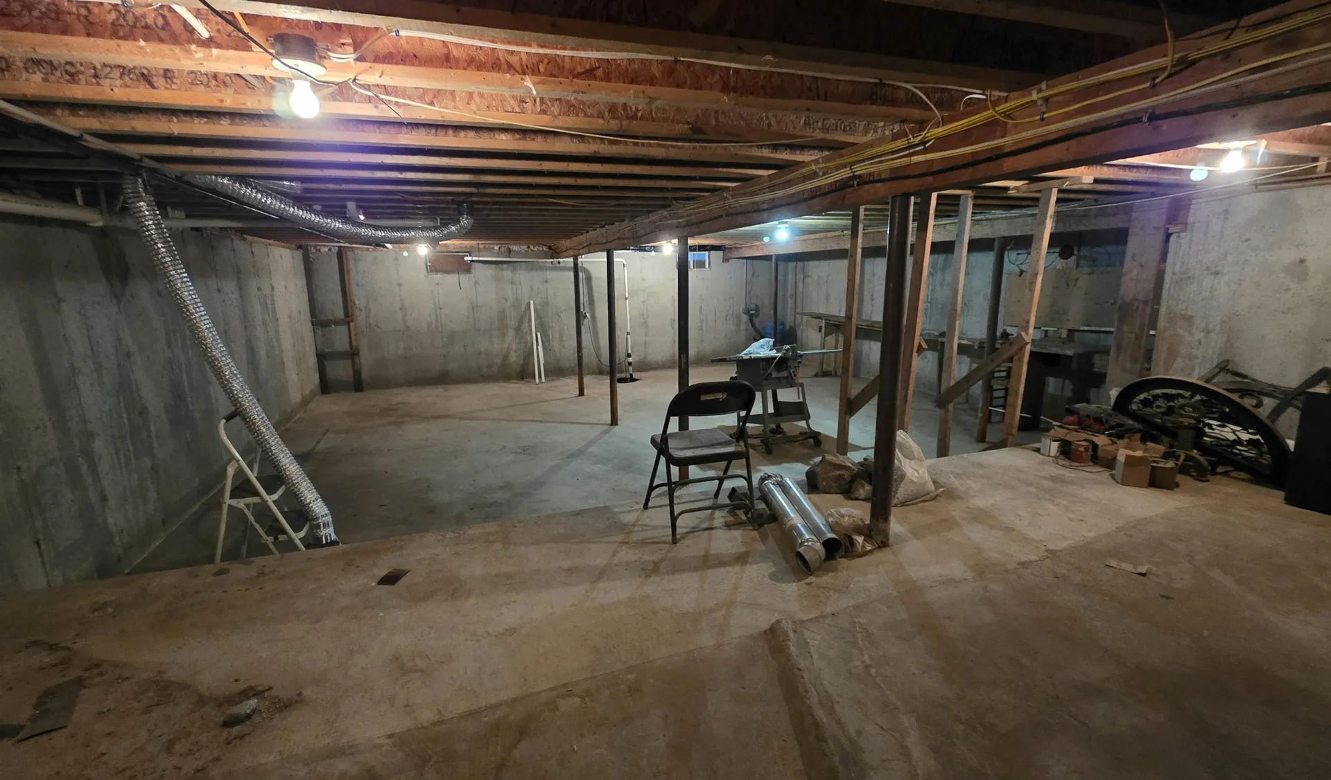 86 Raymond Road Chester NH 03036