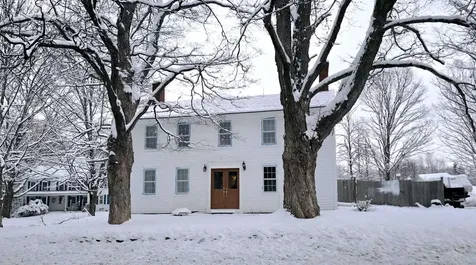 86 Raymond Road Chester NH 03036