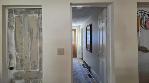 86 Raymond Road Chester NH 03036