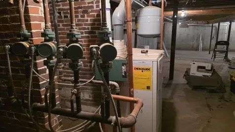 86 Raymond Road Chester NH 03036