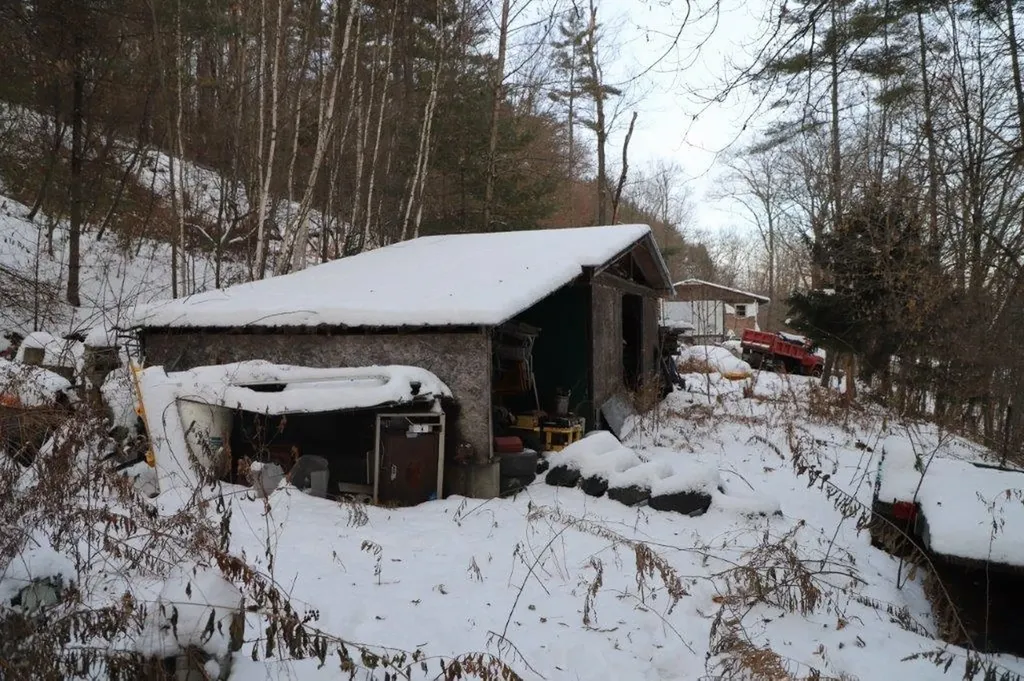 49 Clay Hill Road Hartland VT 05048