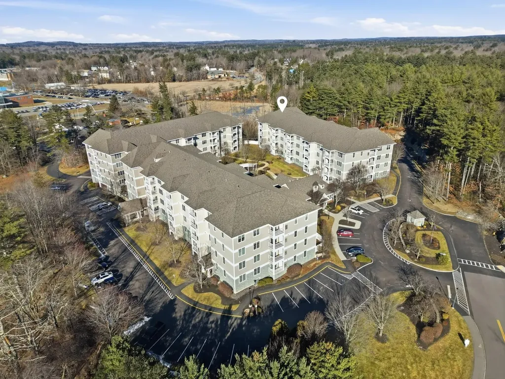 5 Sally Sweets Way Salem NH 03079