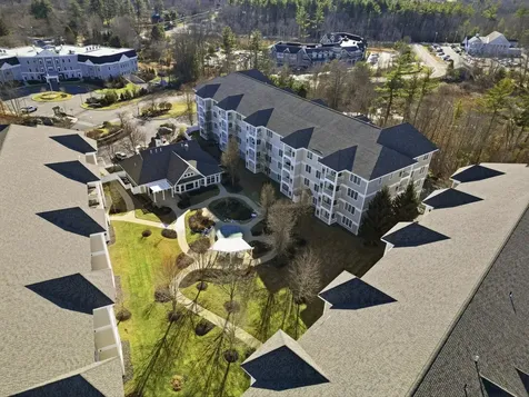 5 Sally Sweets Way Salem NH 03079