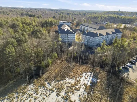 5 Sally Sweets Way Salem NH 03079