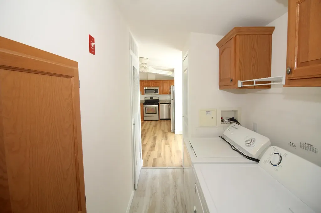 30 Sawmill Ridge Sandown NH 03873