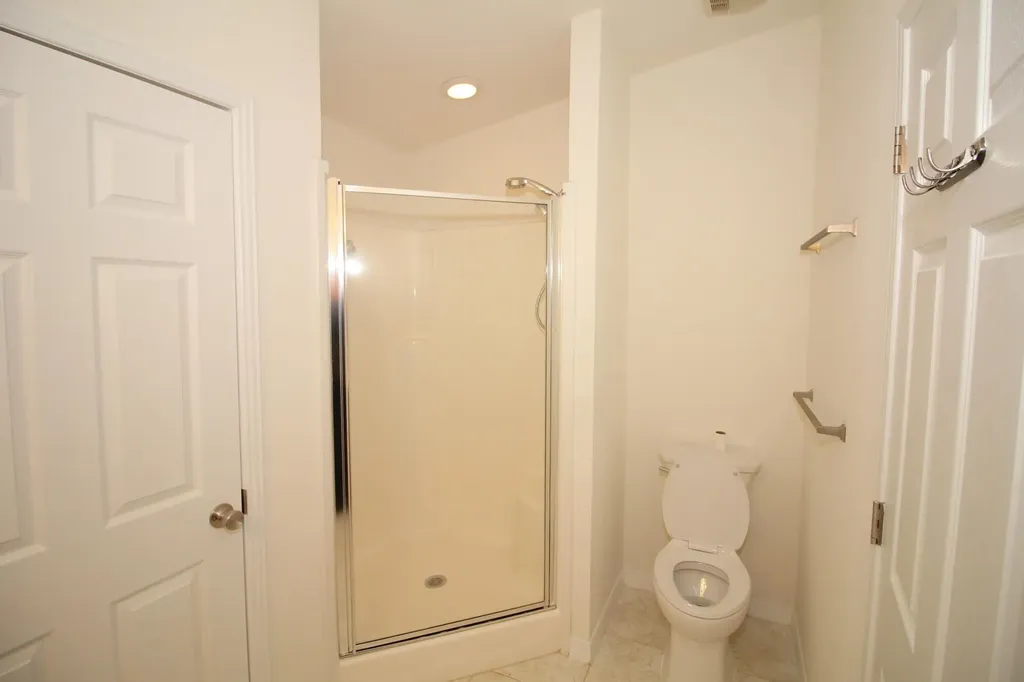 30 Sawmill Ridge Sandown NH 03873