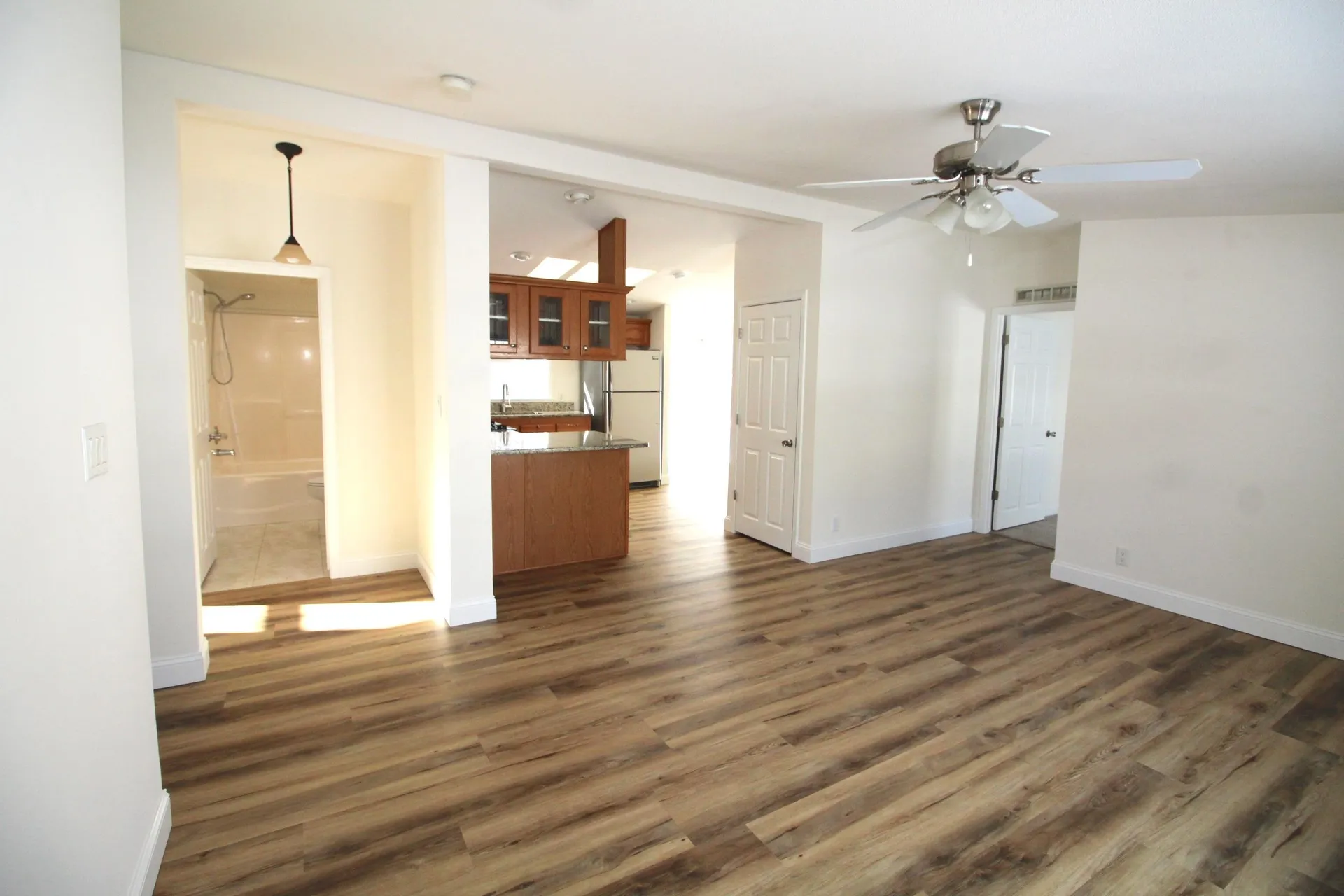 30 Sawmill Ridge Sandown NH 03873