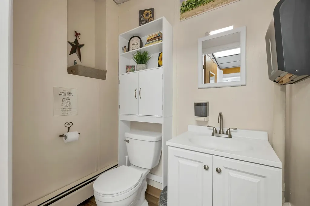 160 Amory Street Manchester NH 03102