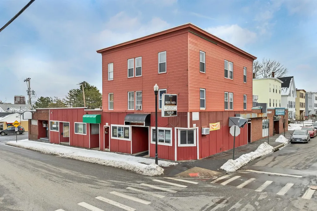 160 Amory Street Manchester NH 03102