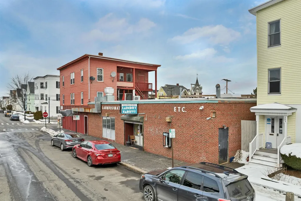 160 Amory Street Manchester NH 03102