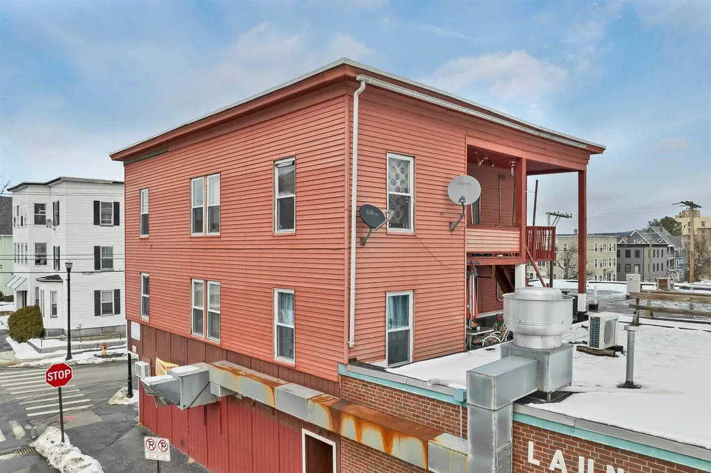 160 Amory Street Manchester NH 03102