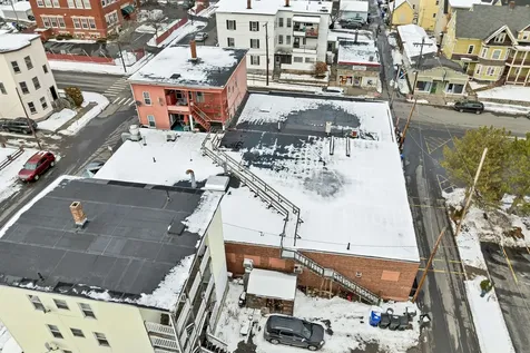 160 Amory Street Manchester NH 03102