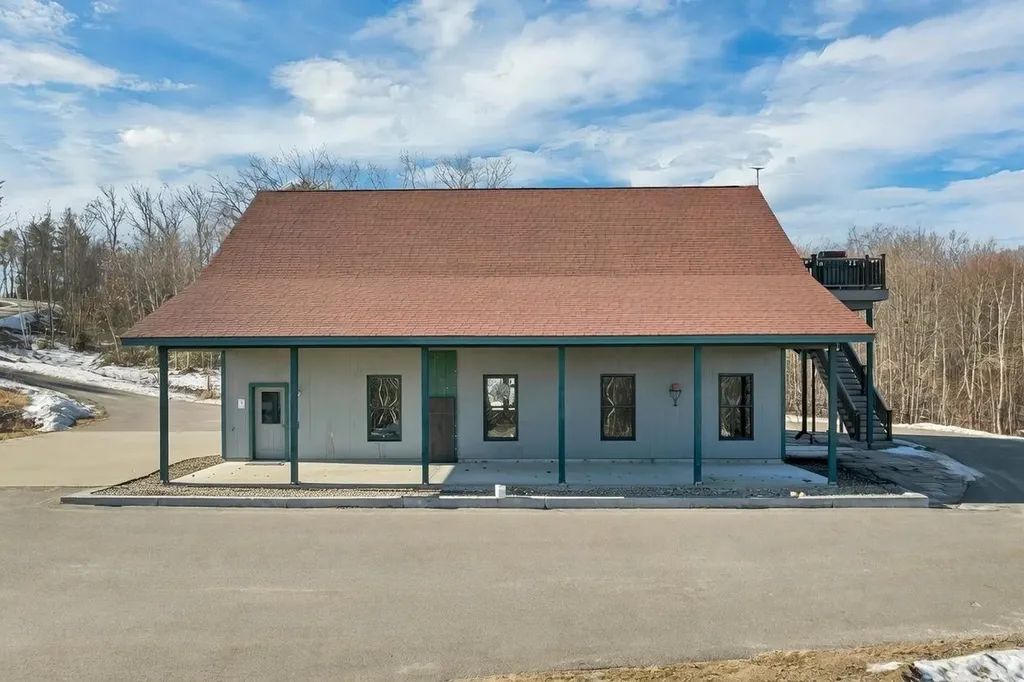 34 Stable Road Milford NH 03055