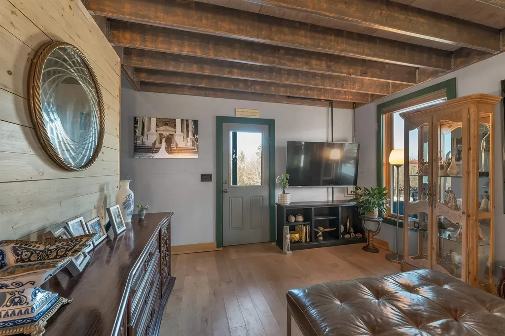 34 Stable Road Milford NH 03055