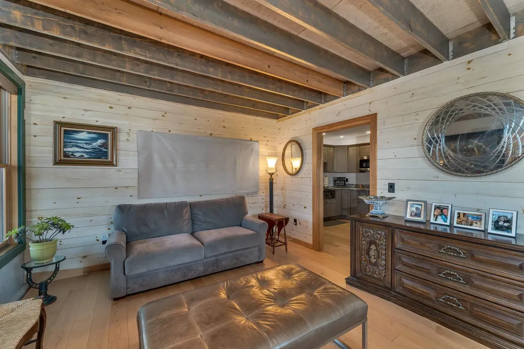 34 Stable Road Milford NH 03055