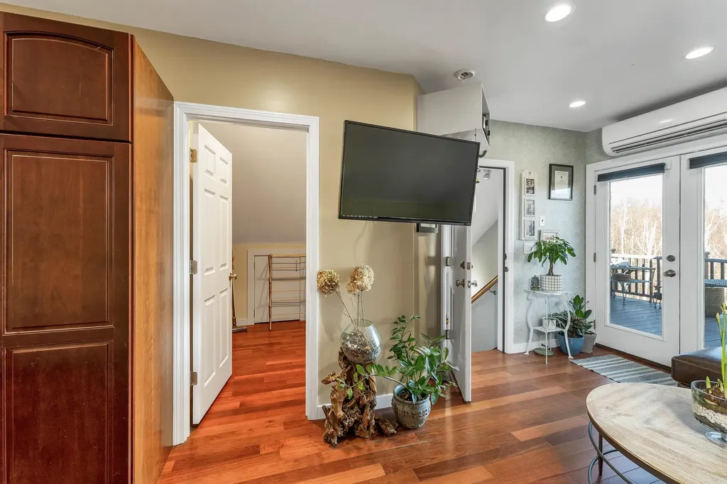 34 Stable Road Milford NH 03055