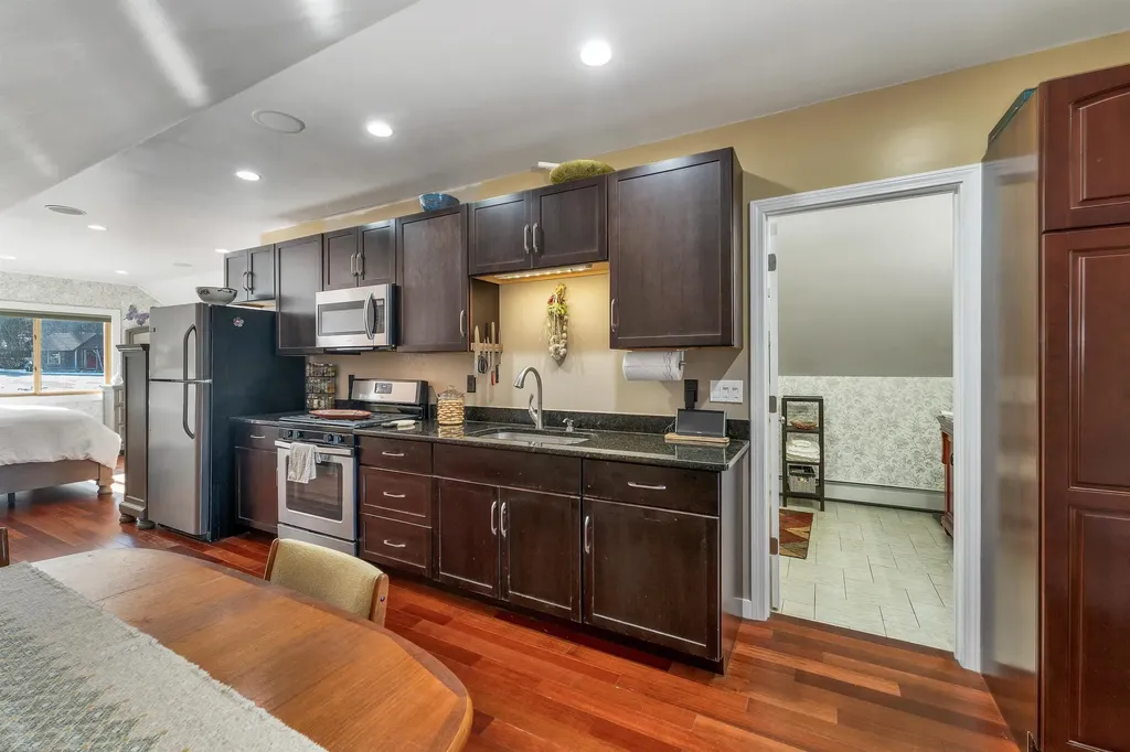 34 Stable Road Milford NH 03055