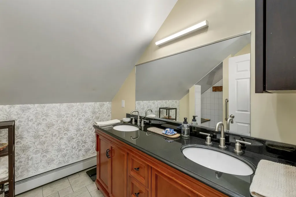 34 Stable Road Milford NH 03055