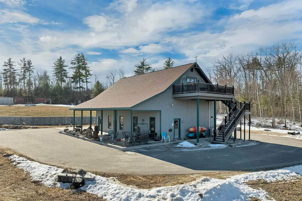 34 Stable Road Milford NH 03055