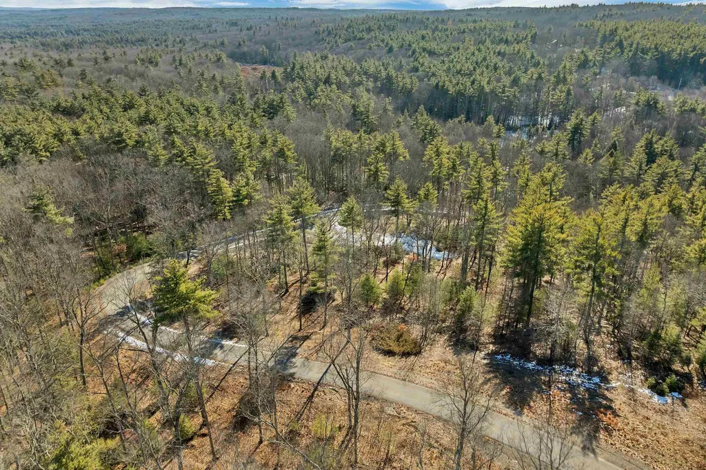 34 Stable Road Milford NH 03055