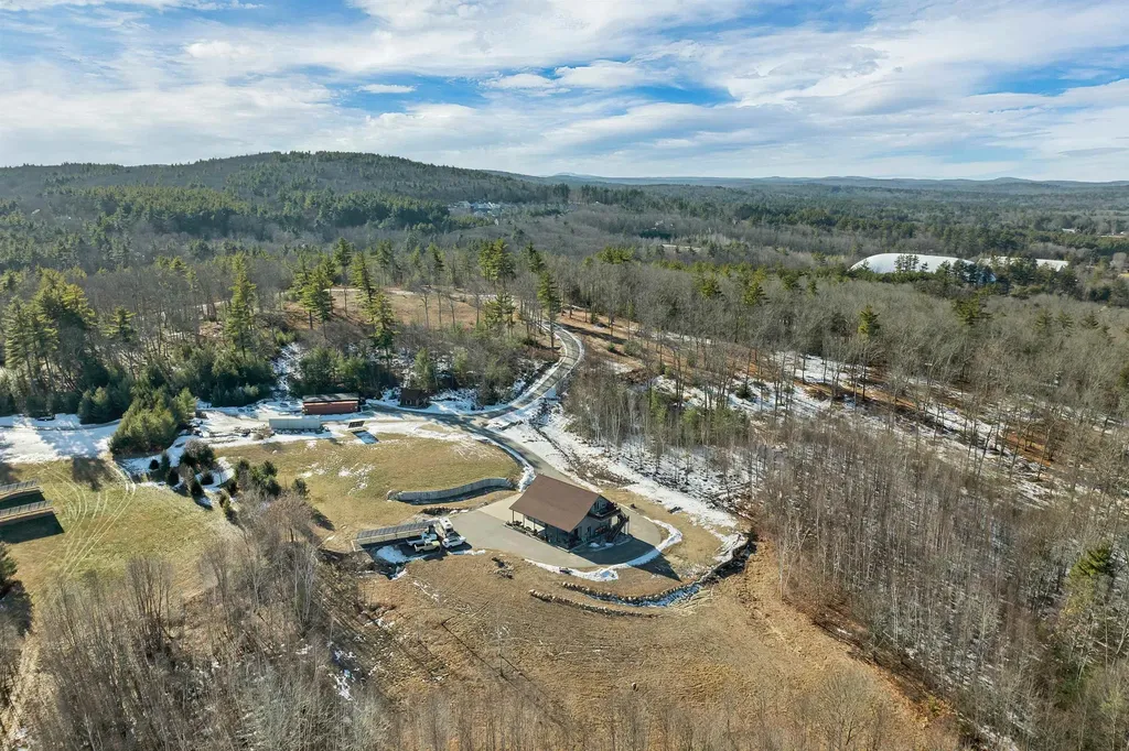 34 Stable Road Milford NH 03055