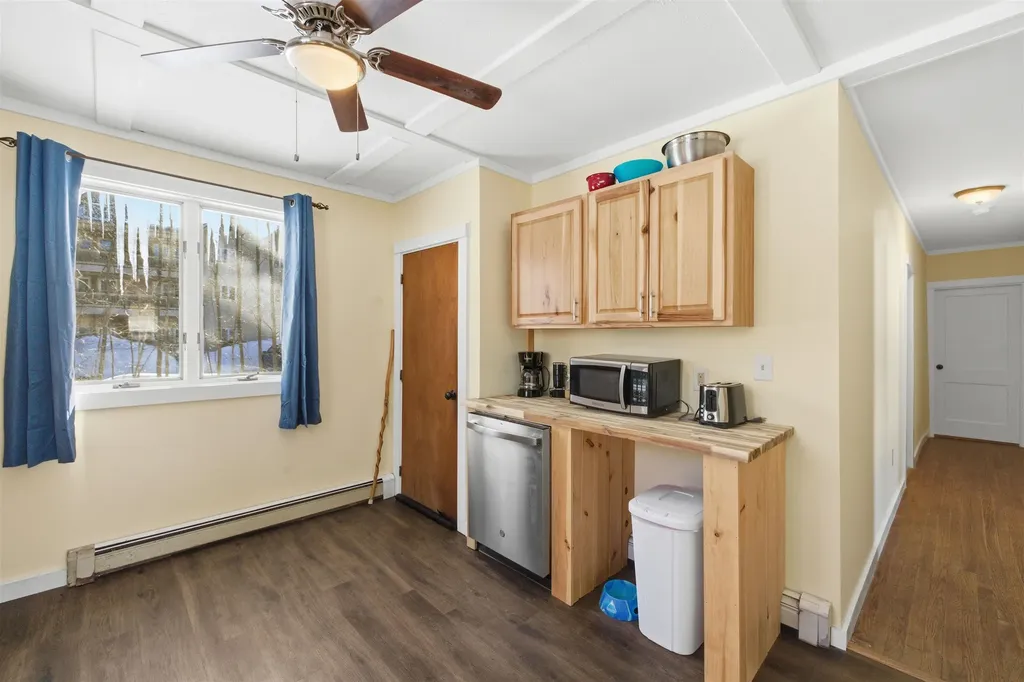 51 Pollard Road Lincoln NH 03251