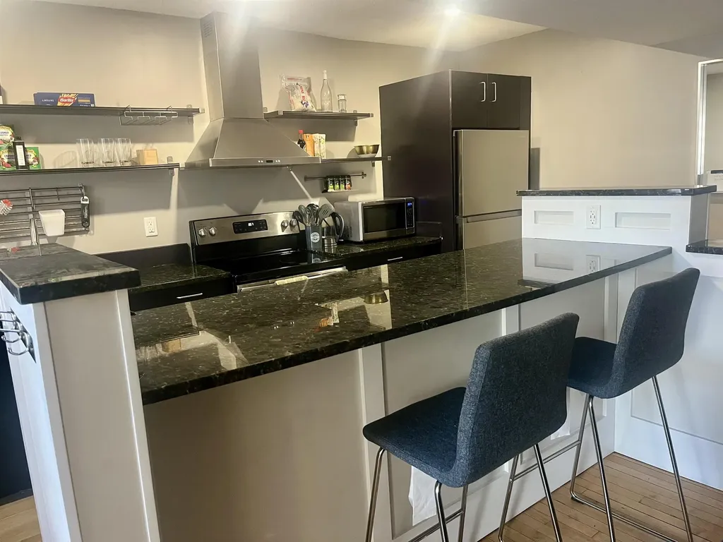 67 Middle Street Manchester NH 03101