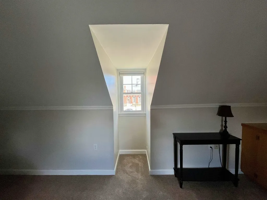 67 Middle Street Manchester NH 03101