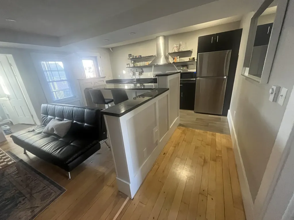 67 Middle Street Manchester NH 03101