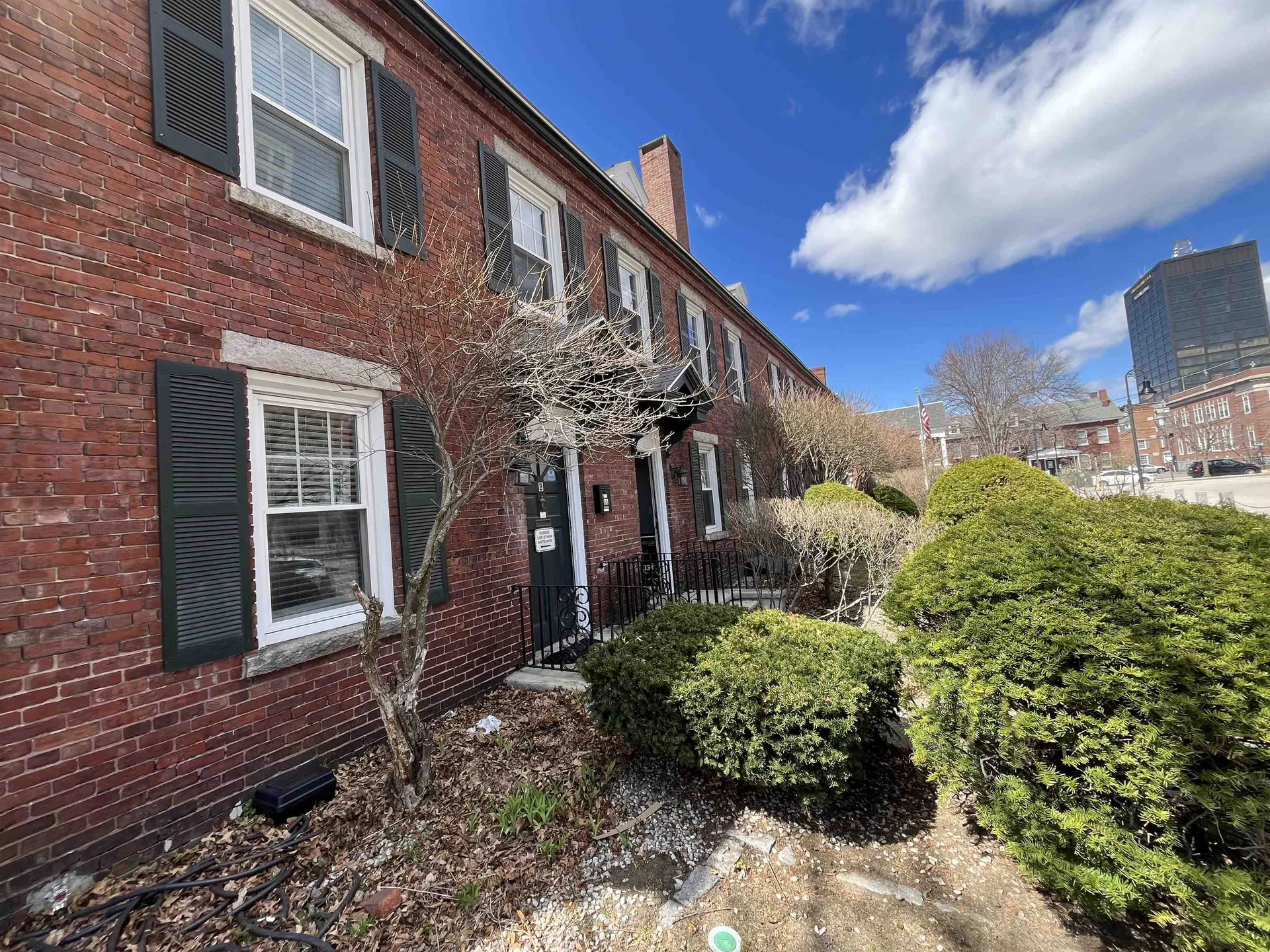 67 Middle Street Manchester NH 03101