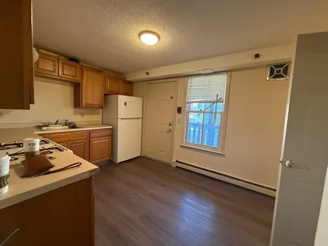 194 Spruce Street Manchester NH 03103